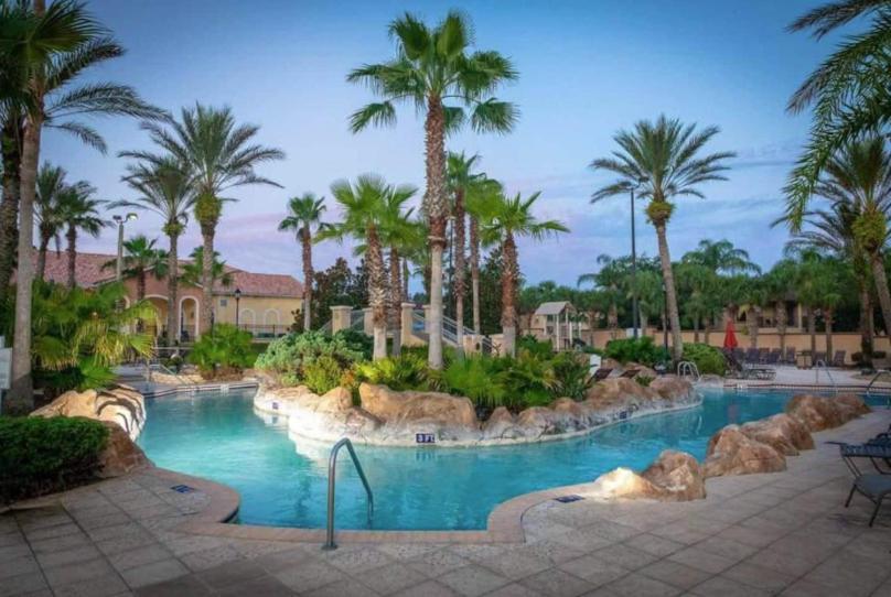 Appartamento At Regal Palms-4 Bedroom3.5 Bath Townhouse