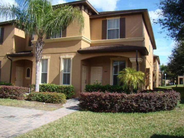 At Regal Palms-4 Bedroom3.5 Bath Townhouse Appartement